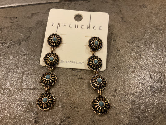 Flower & Stone antique stud