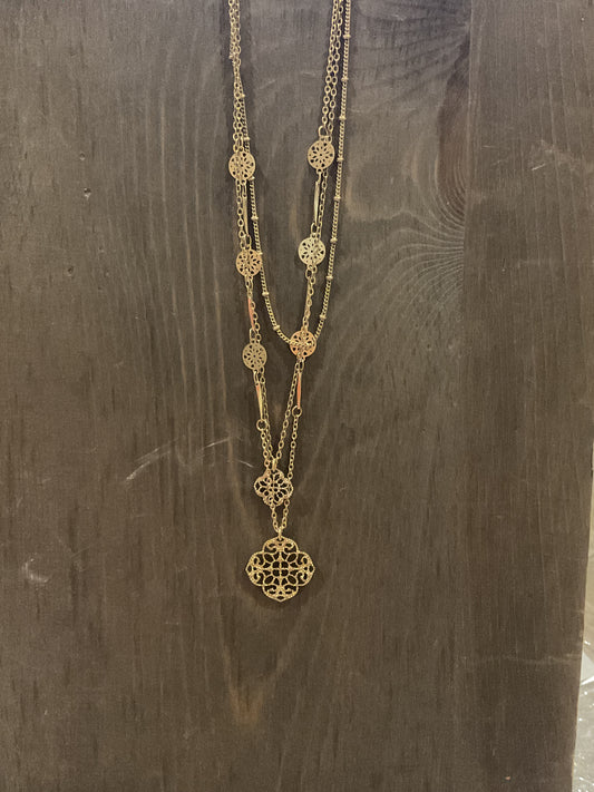 Filigree Clover Layer Choker